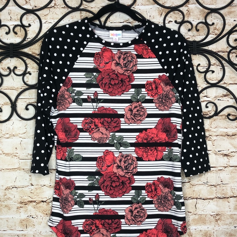 Womens raglan sleeve, baseball style t-shirt